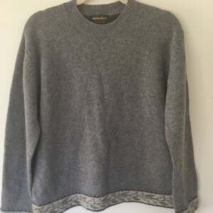 Woolrich Gray Crew Neck Sweater with Nature Trim 100% wool large